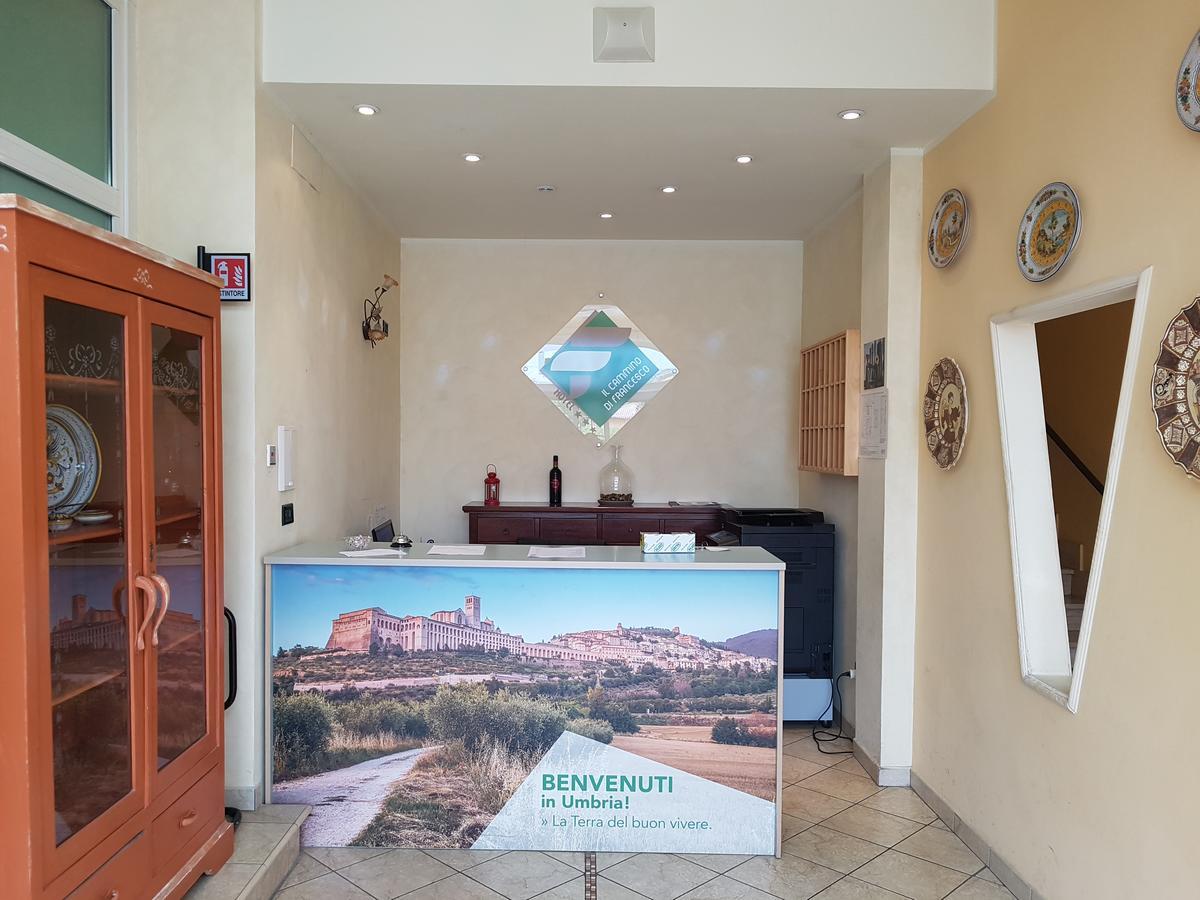Hotel Il Cammino Di Francesco Bastia Umbra Extérieur photo