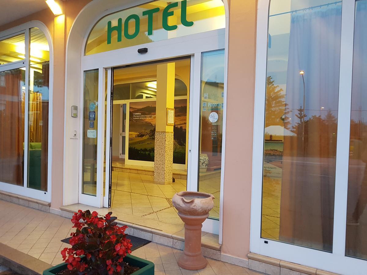 Hotel Il Cammino Di Francesco Bastia Umbra Extérieur photo